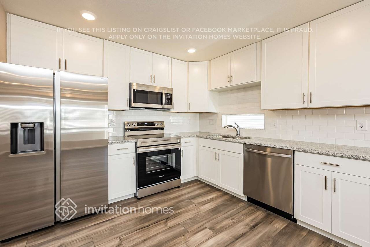 9358 Oro City Loop - Photo 7 of 19