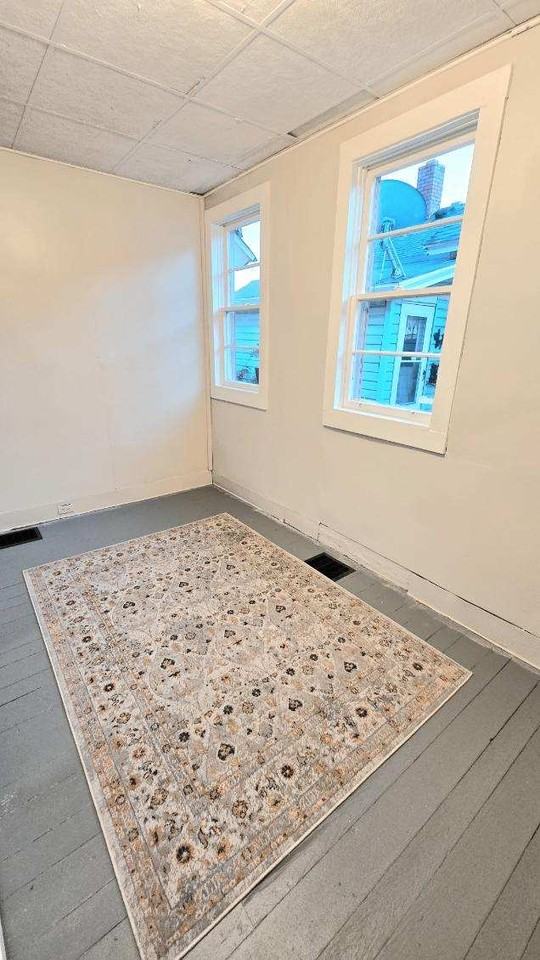 231 E 12th St #1 - Photo 3 of 12