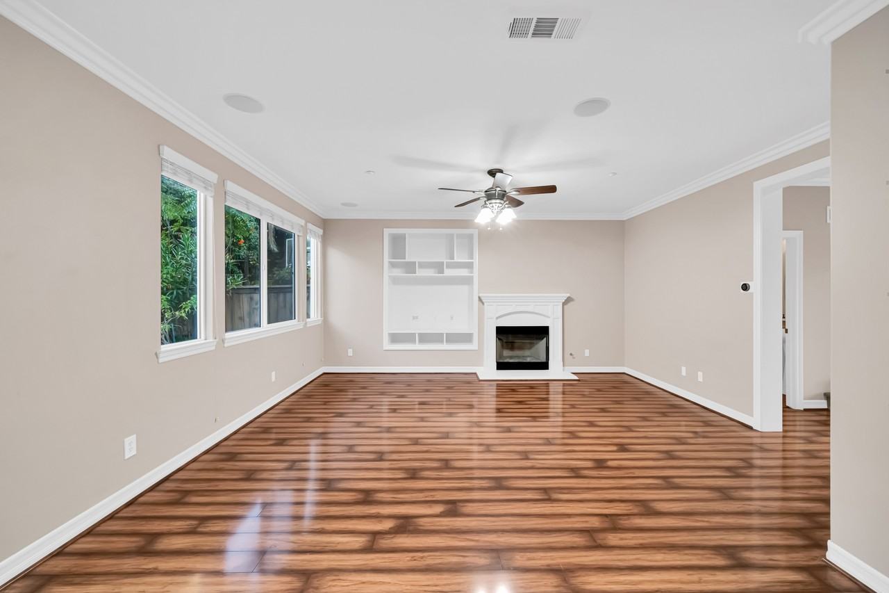 10509 Hollingsworth Way #1 - Photo 3 of 27