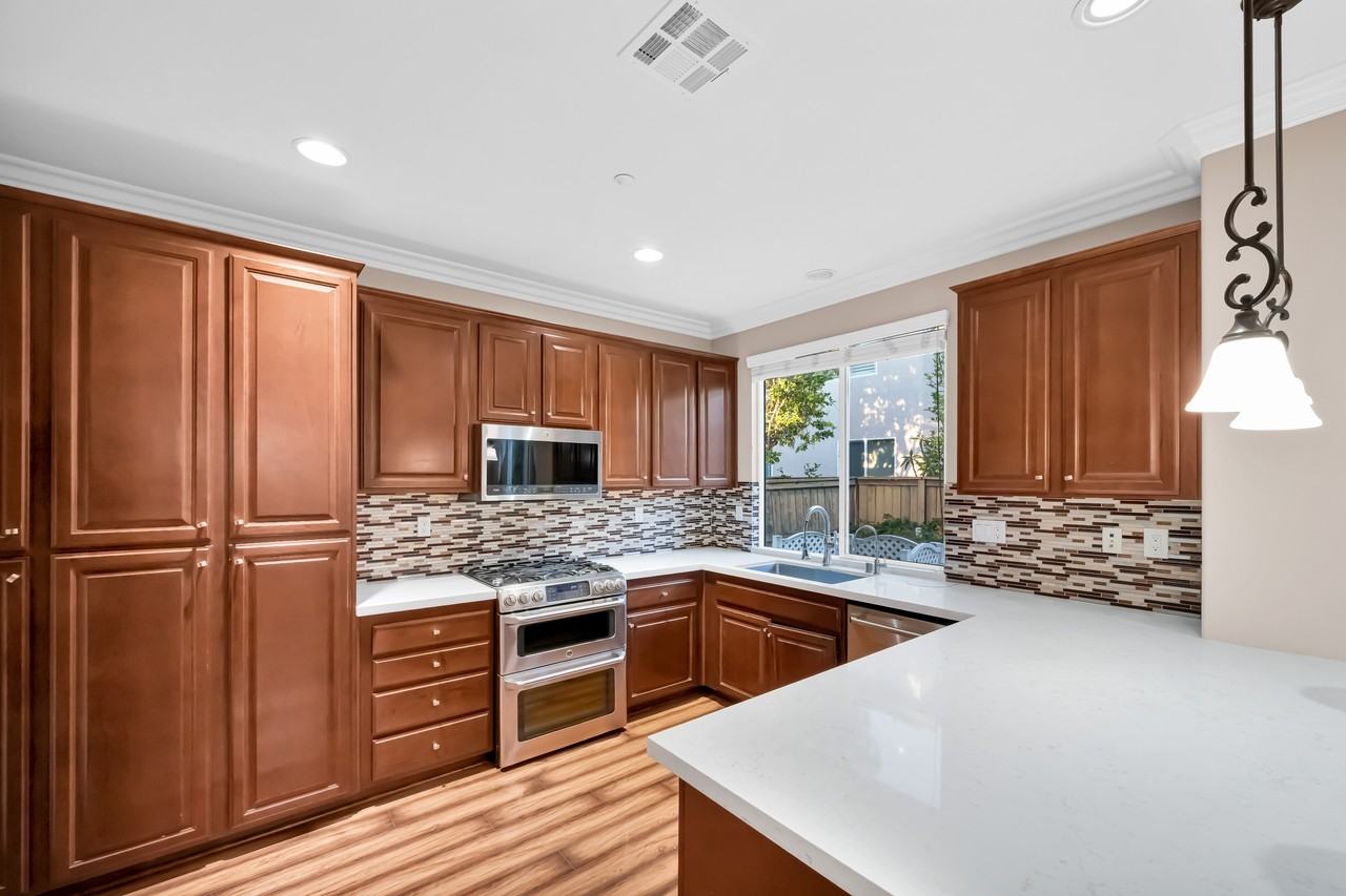 10509 Hollingsworth Way #1 - Photo 5 of 27