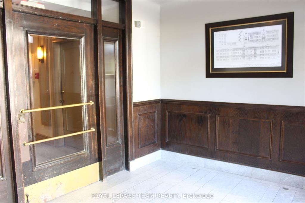 Bank St & Strathcona Ave - Photo 2 of 25