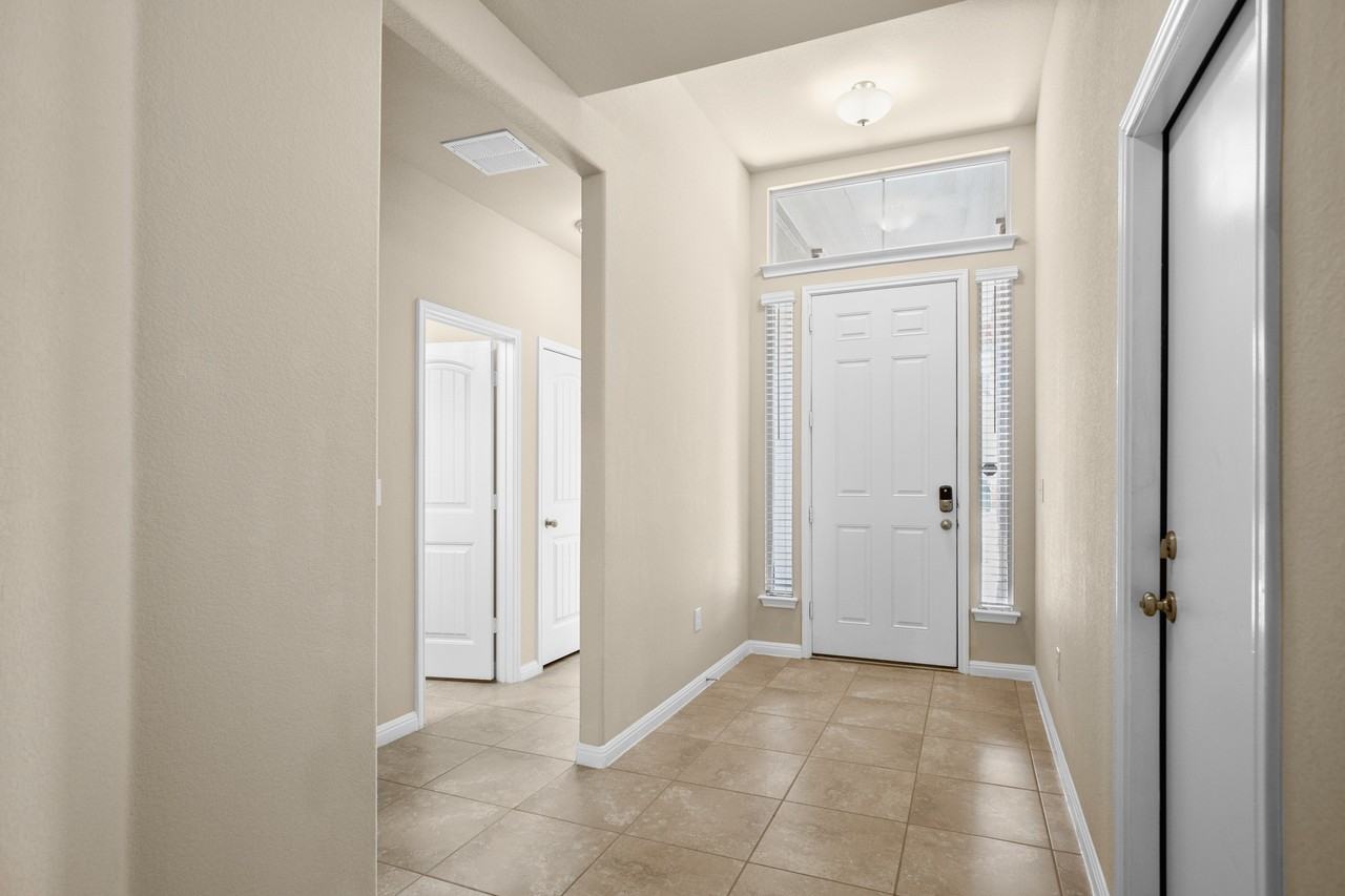 16440 Pienza Dr - Photo 3 of 28