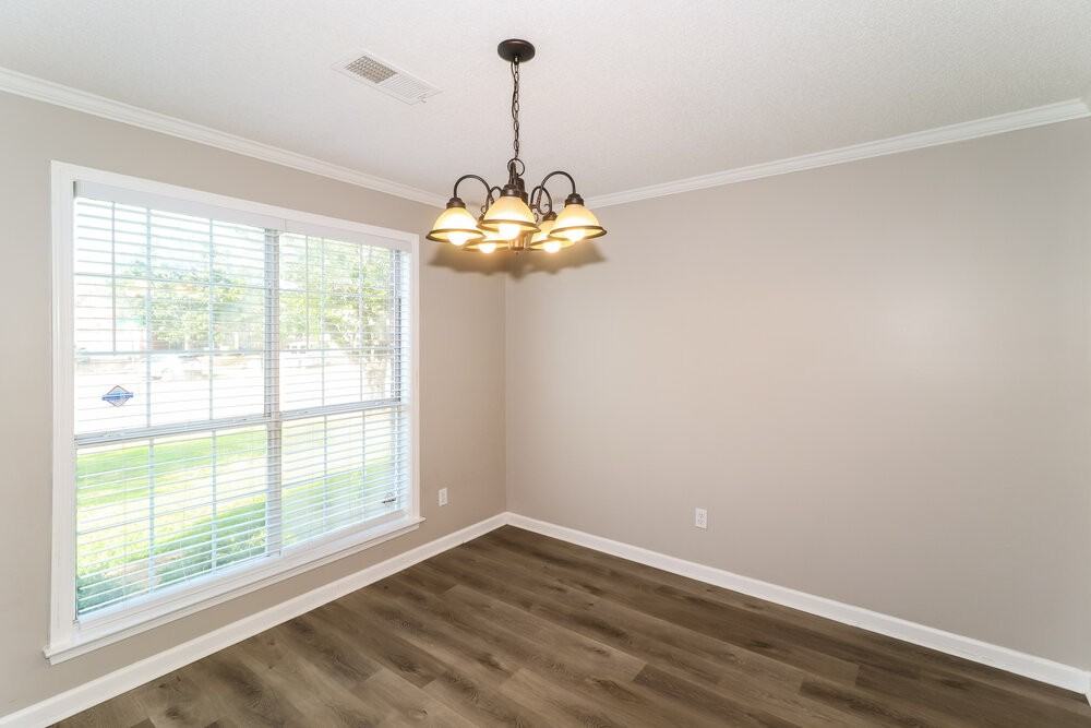 1161 Red Fern Cir E - Photo 7 of 17