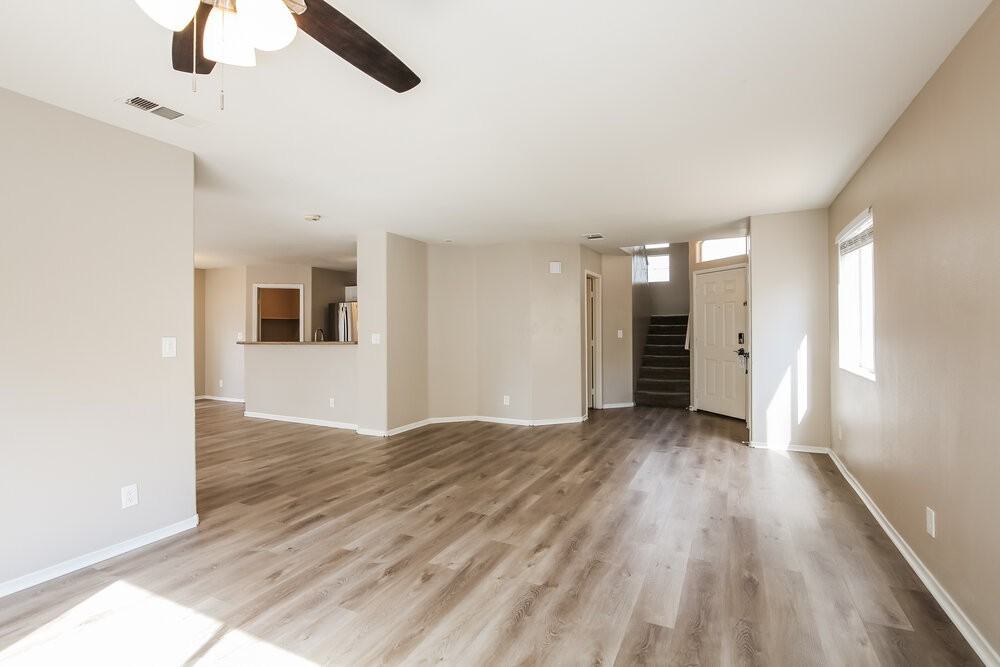 7521 Wandering St - Photo 6 of 17