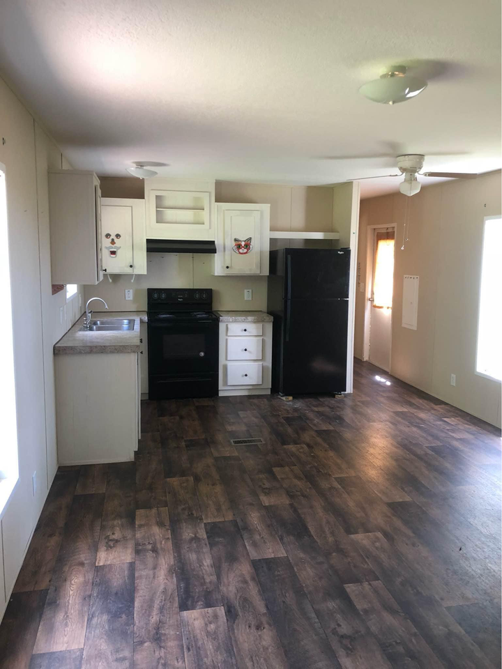 382 Allene Cir #1 - Photo 3 of 6