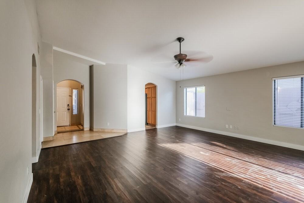 17811 N 41st Pl - Photo 4 of 16