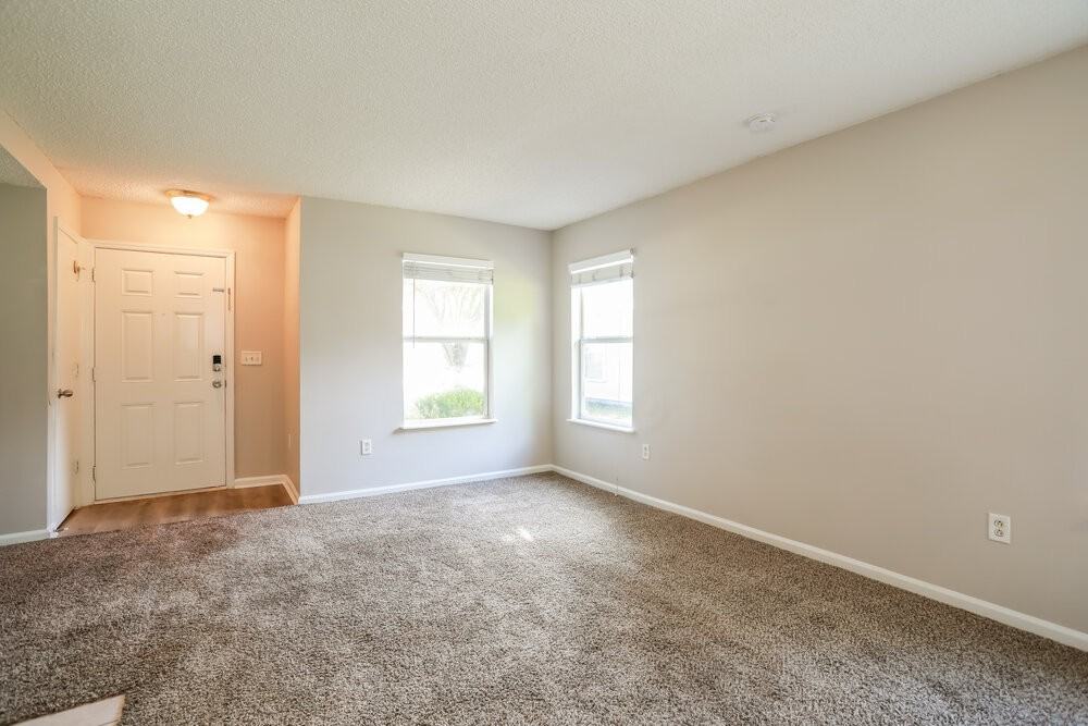 5690 Chirping Way W - Photo 4 of 16