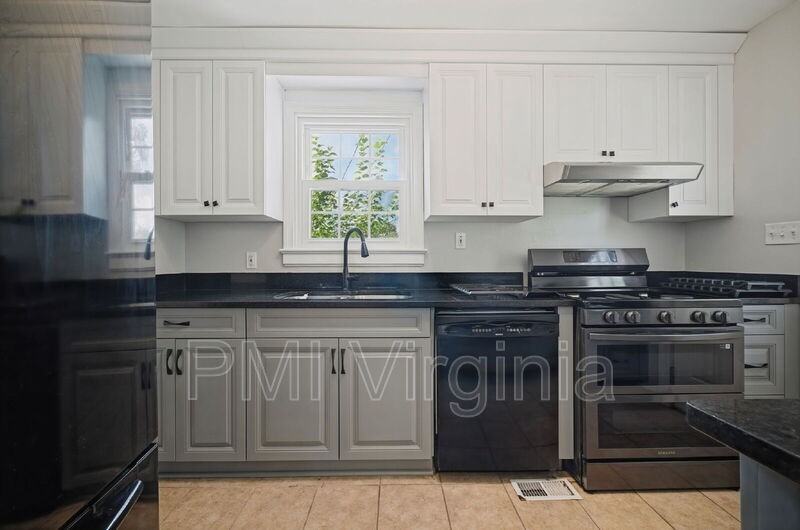 2312 Calvin Ave - Photo 7 of 39