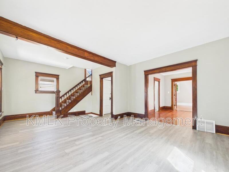 701 Kling St - Photo 3 of 37