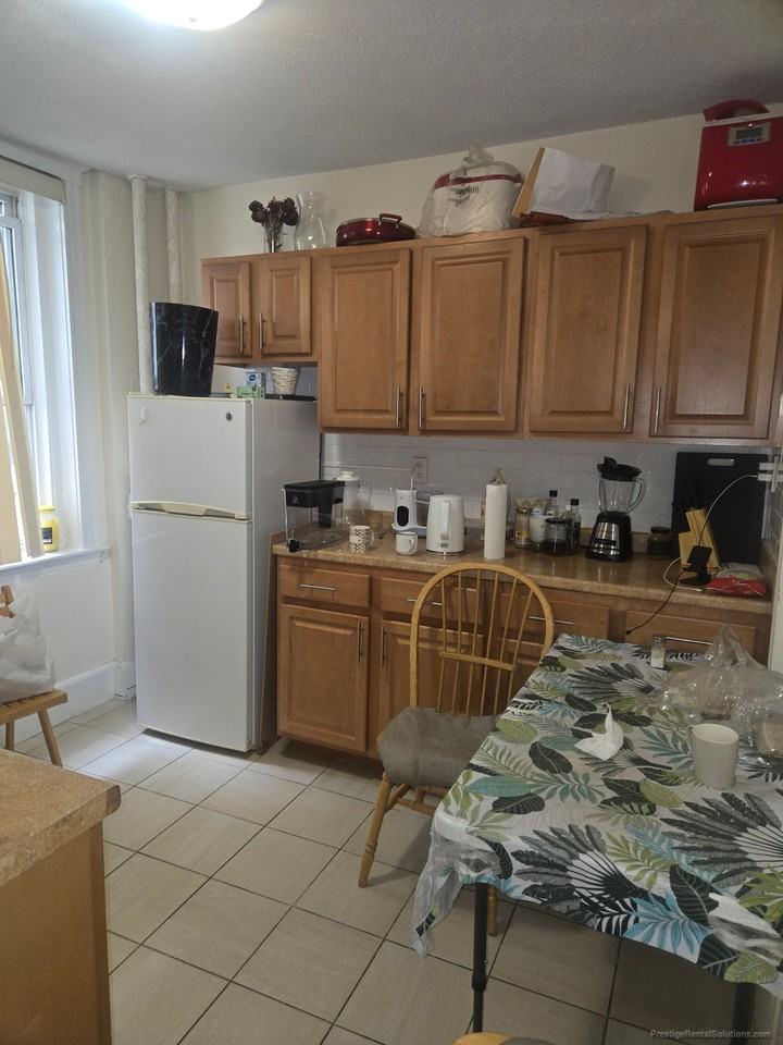 10 Scottfield Rd #B12 - Photo 2 of 9