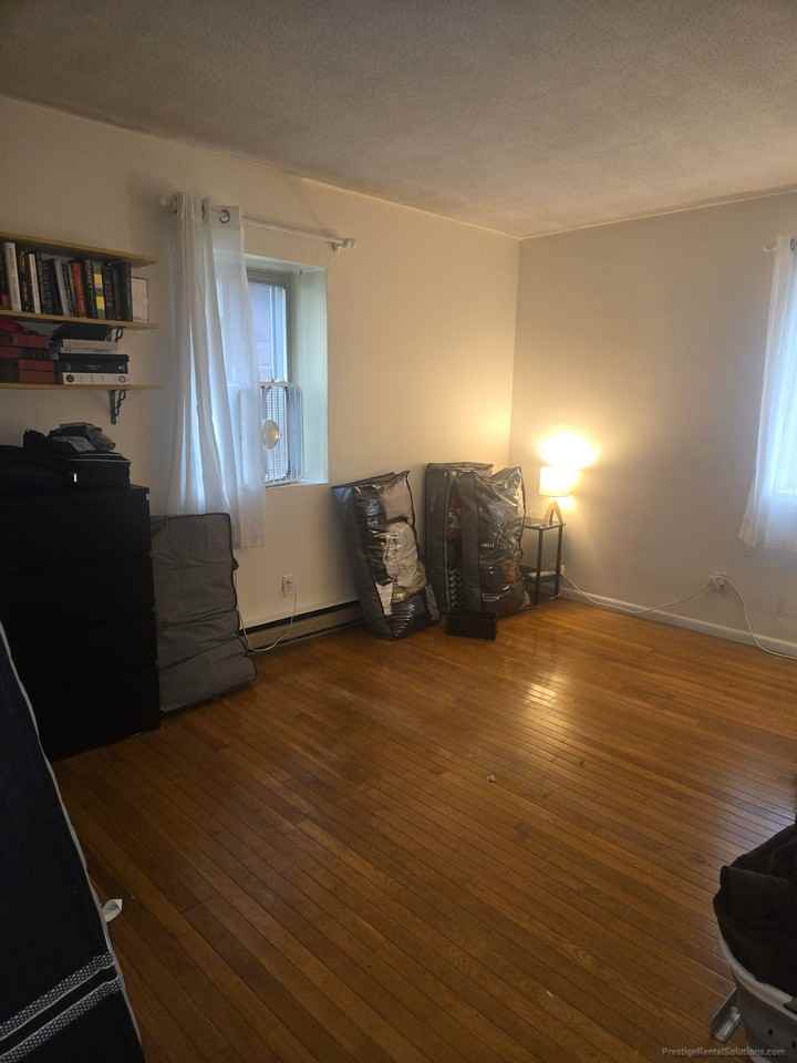 10 Scottfield Rd #B12 - Photo 6 of 9