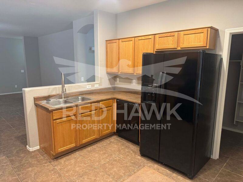 46156 W Barbara Ln - Photo 5 of 24