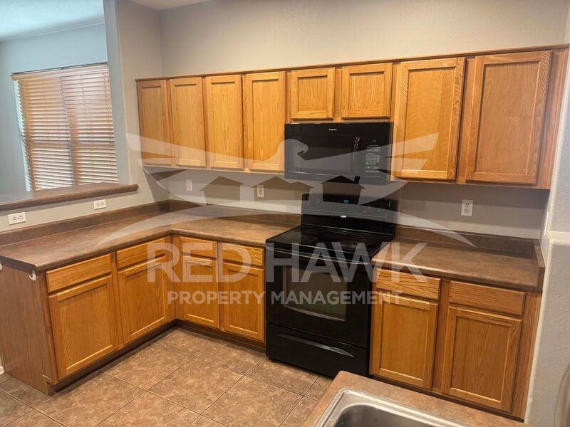46156 W Barbara Ln - Photo 6 of 24
