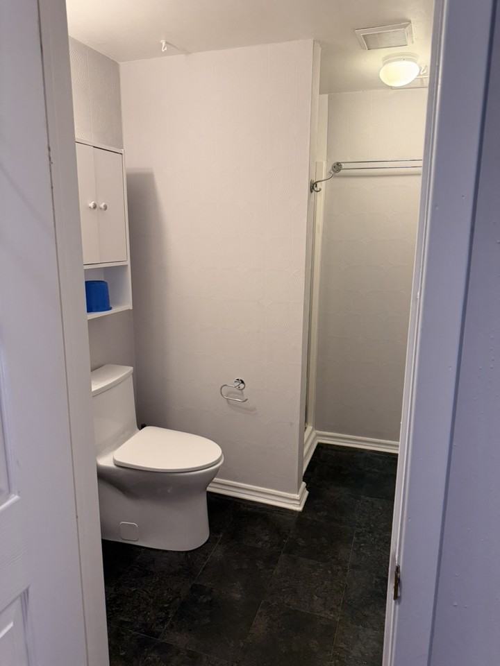 Westbury Crt - Photo 4 of 7