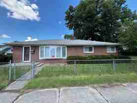 2001 Grand Ave - Photo 1 of 1