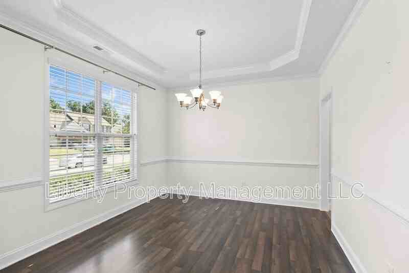 146 Trenton Pl - Photo 4 of 21