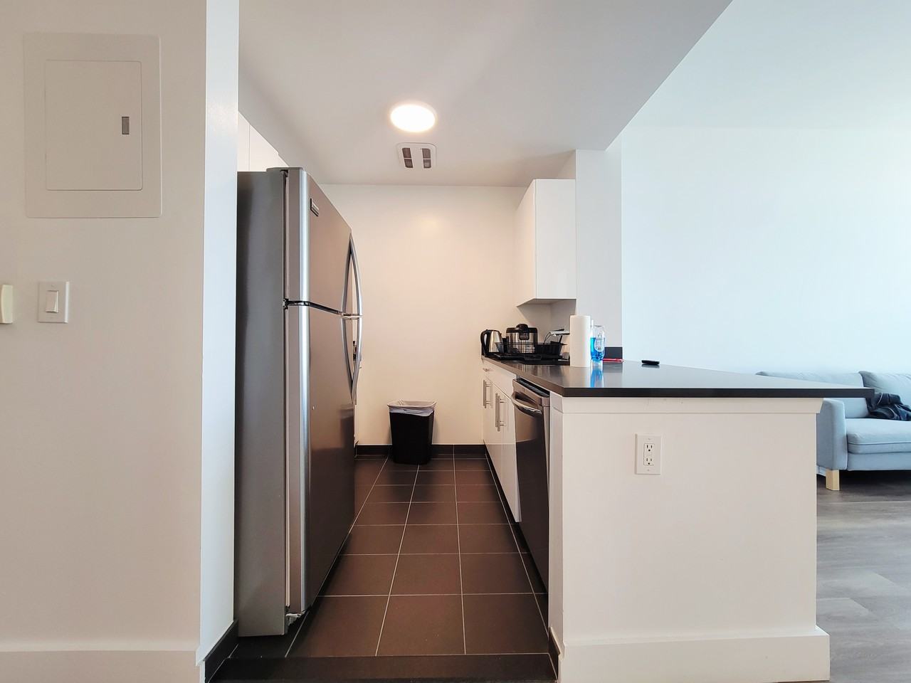 45-45 Center Boulevard #PH16 - Photo 4 of 15
