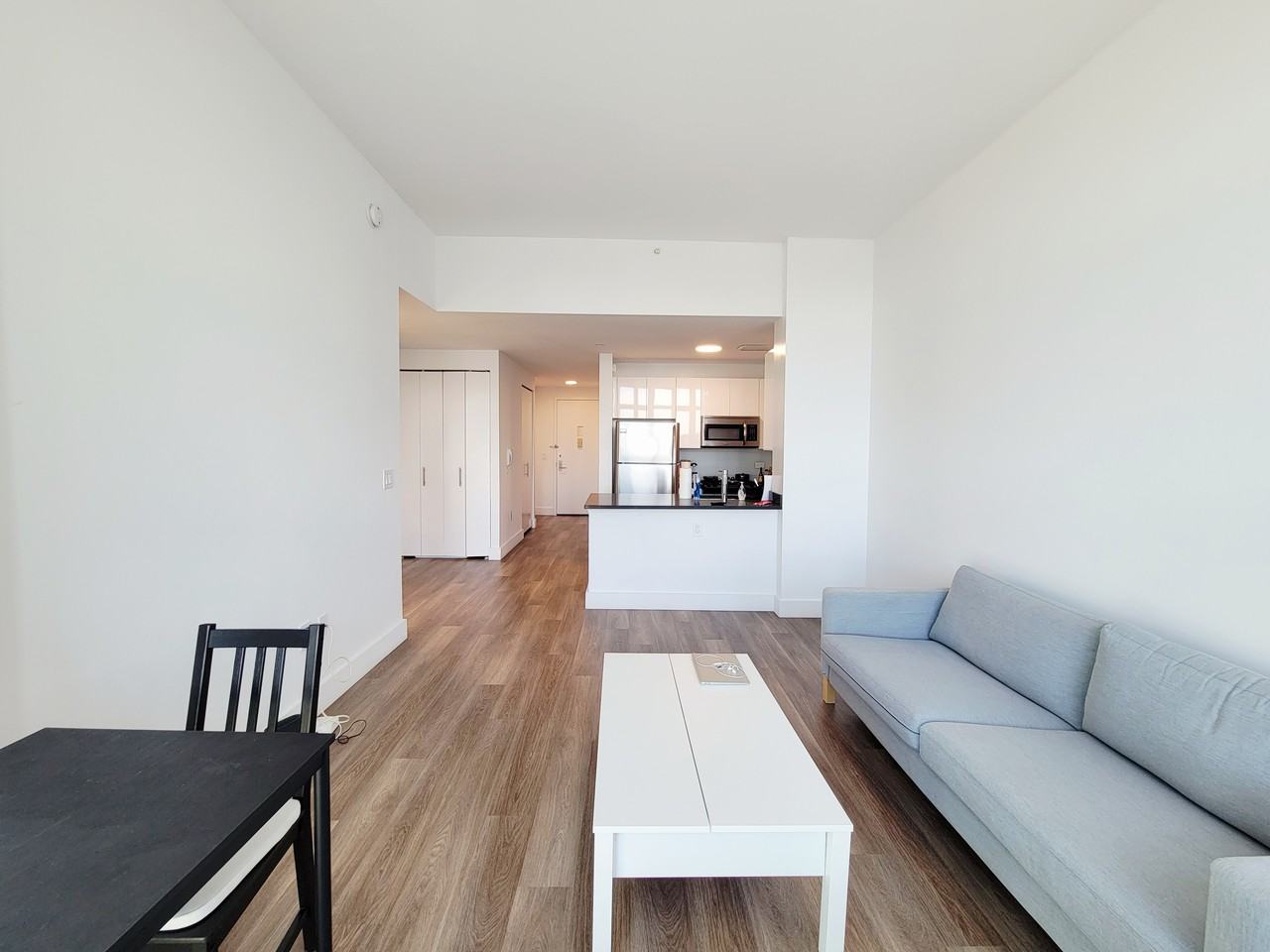 45-45 Center Boulevard #PH16 - Photo 3 of 15
