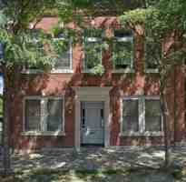 featured image of 260 College St