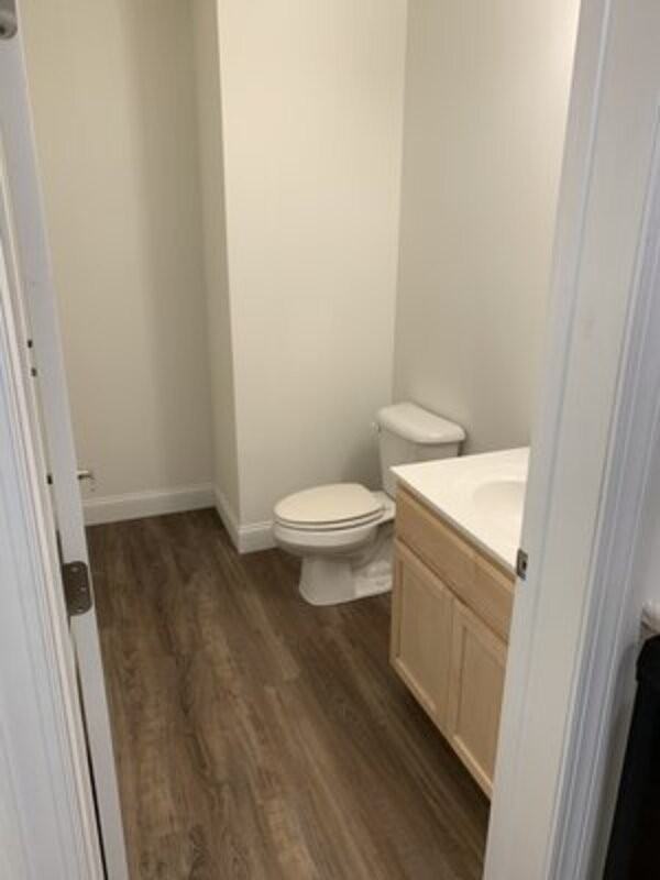 308 Main St - Photo 3 of 11