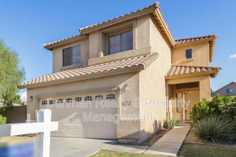2237 S 63rd Ln - Photo 3 of 39