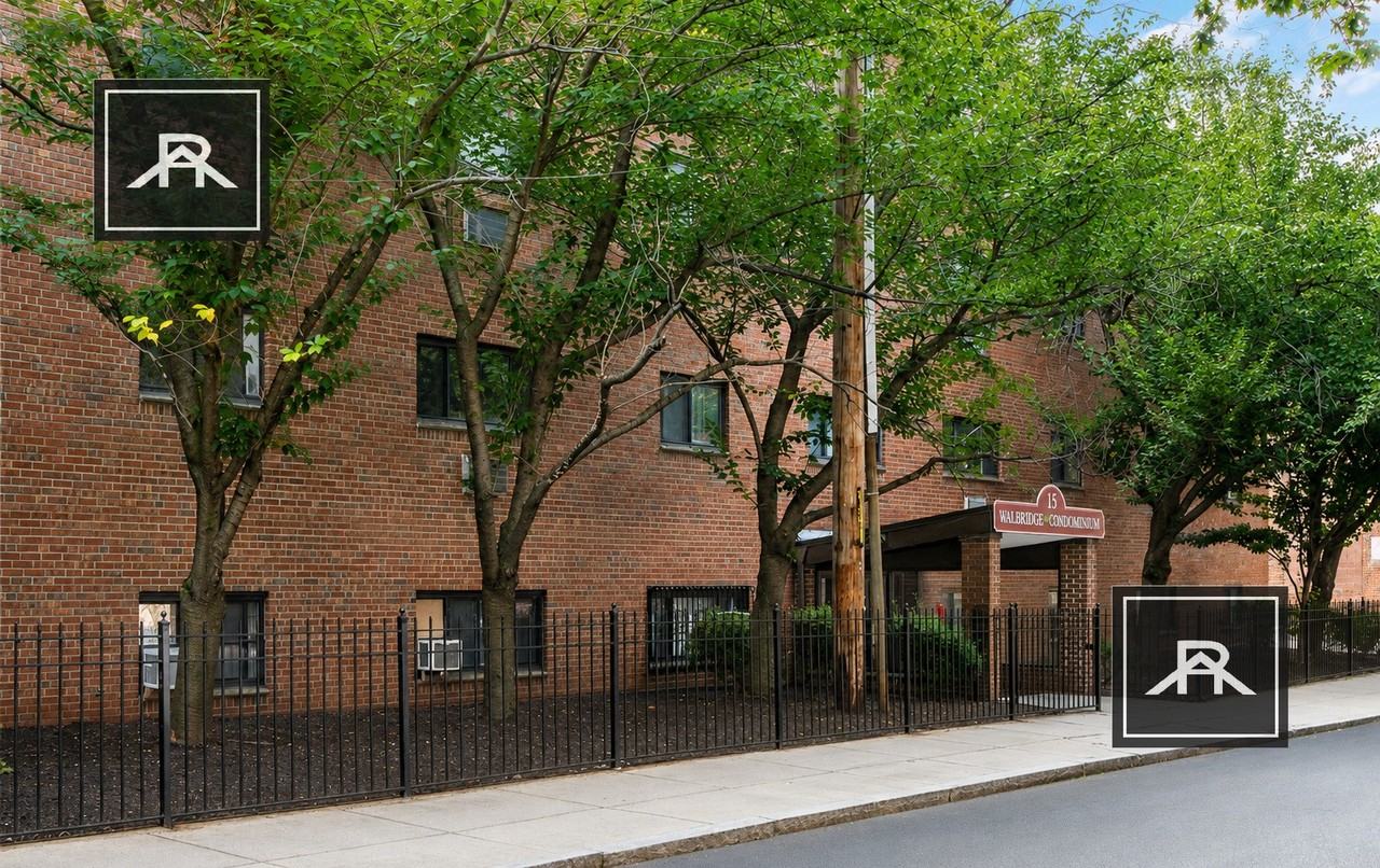 13 Walbridge St #9 - Photo 5 of 6