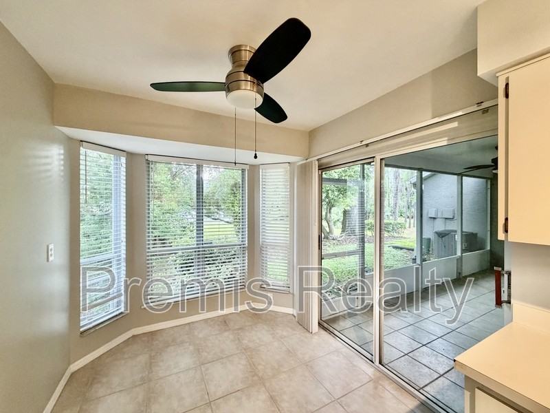 102 Steeplechase Ln - Photo 7 of 17