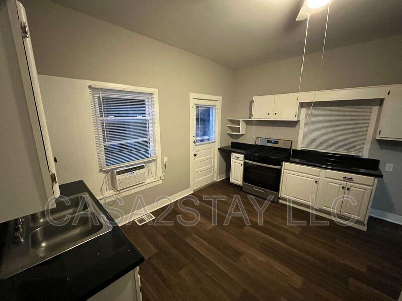 12205 Old Henry Rd - Photo 3 of 17