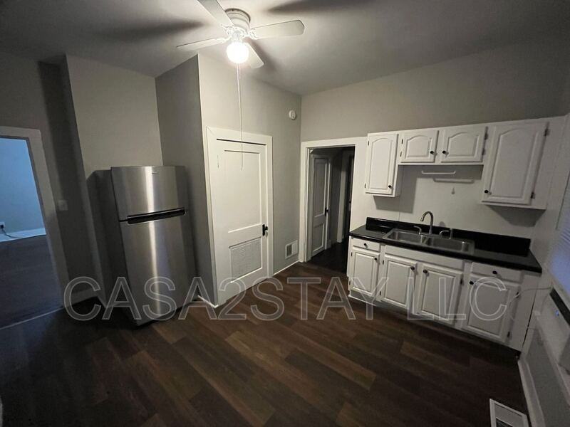12205 Old Henry Rd - Photo 4 of 17