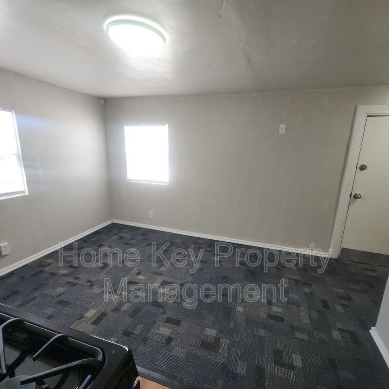 677 Wn #30 - Photo 3 of 8