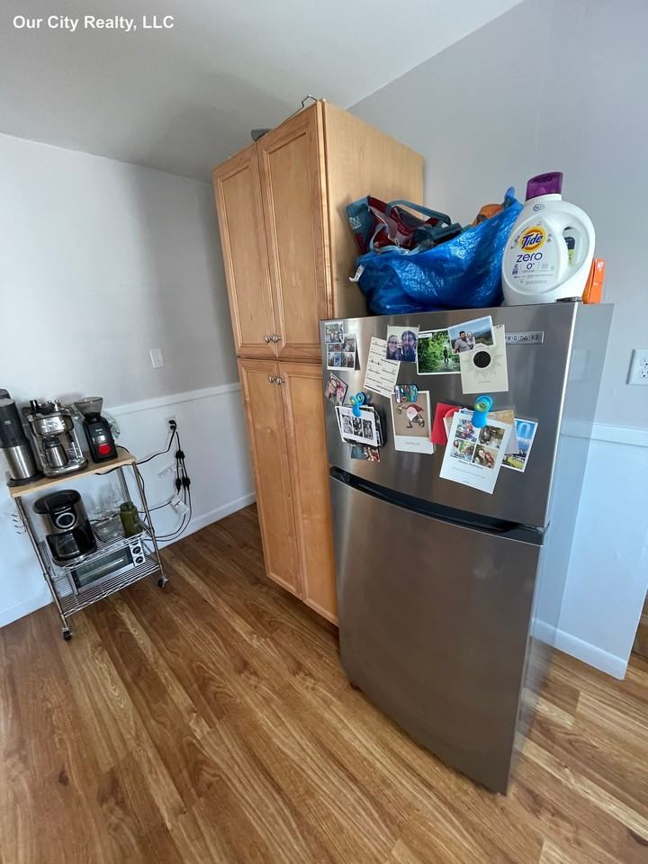 Bowen Ave #2 - Photo 2 of 11