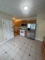 47 Selden St - Photo 1 of 1