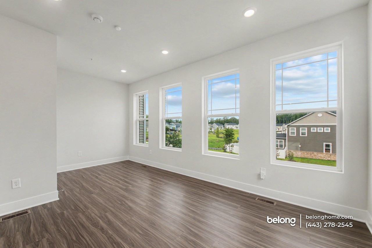 6876 Barrowfield Pl - Photo 5 of 26