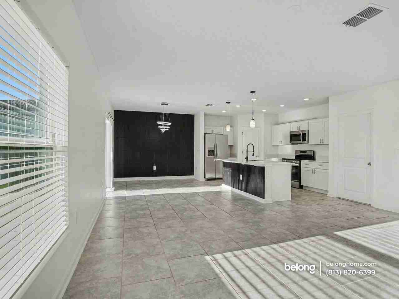 1739 Foreman Rd - Photo 4 of 16