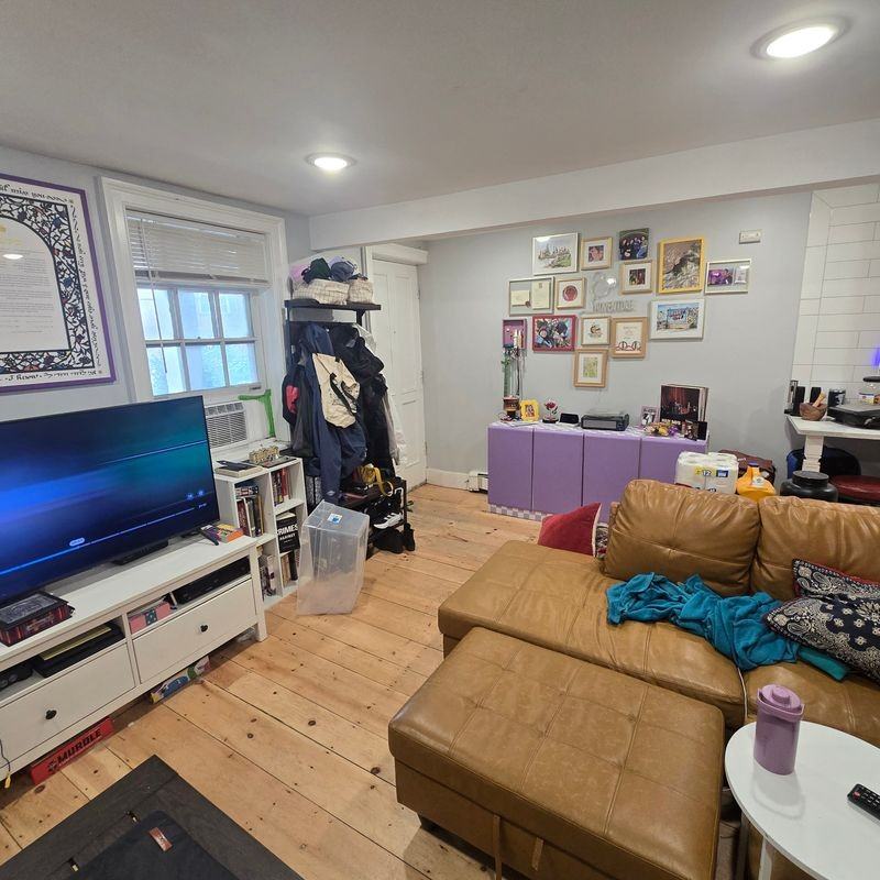 124 Erie St ##1 - Photo 6 of 9