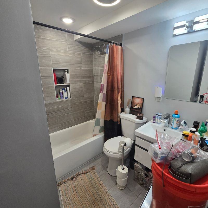 124 Erie St ##1 - Photo 7 of 9