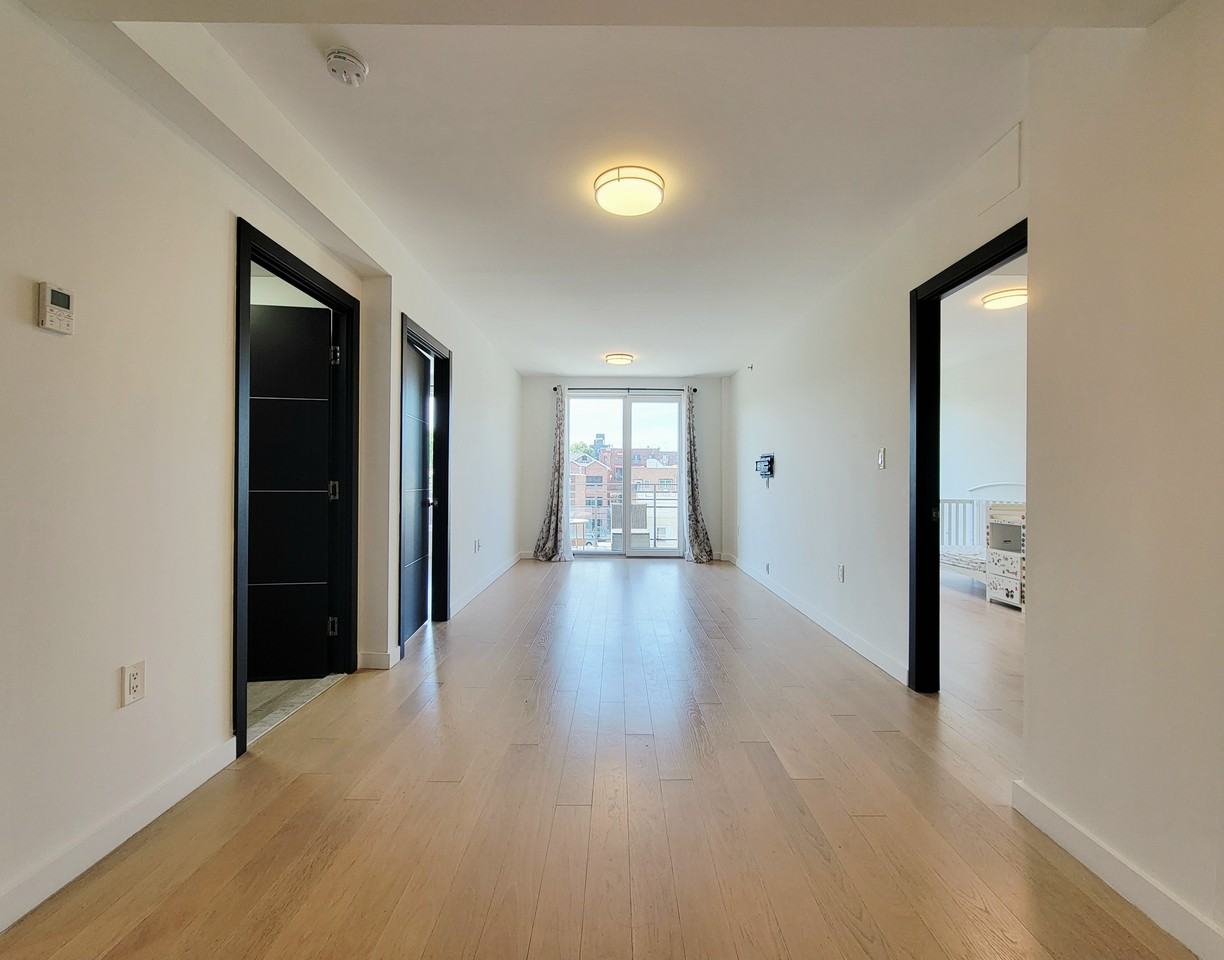 70-09 45th Avenue #4D - Photo 2 of 15