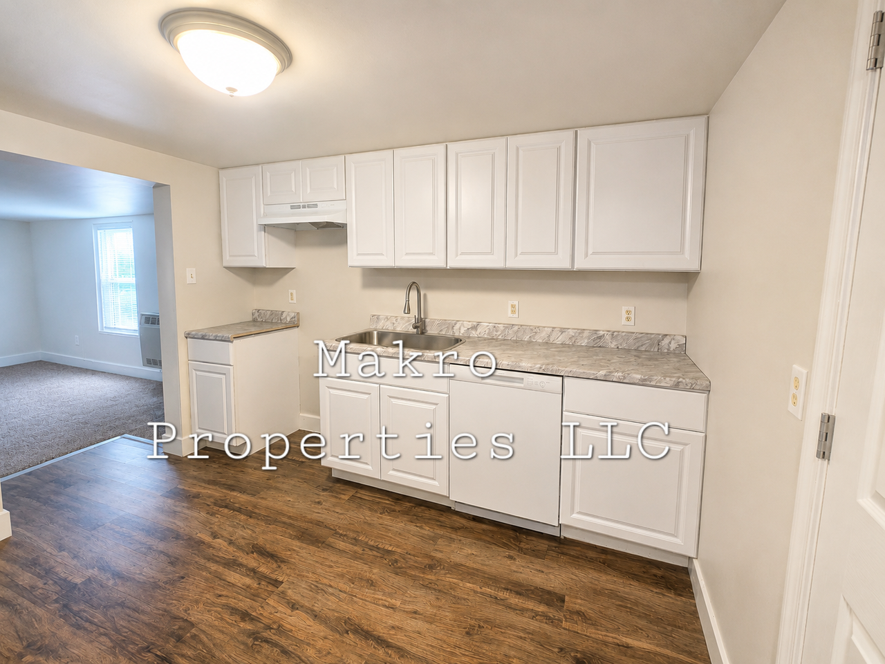 634 Broadway #1-2 - Photo 2 of 5