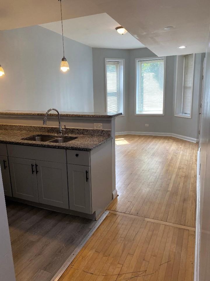 4112 West Cermak Road #1 - Photo 3 of 13
