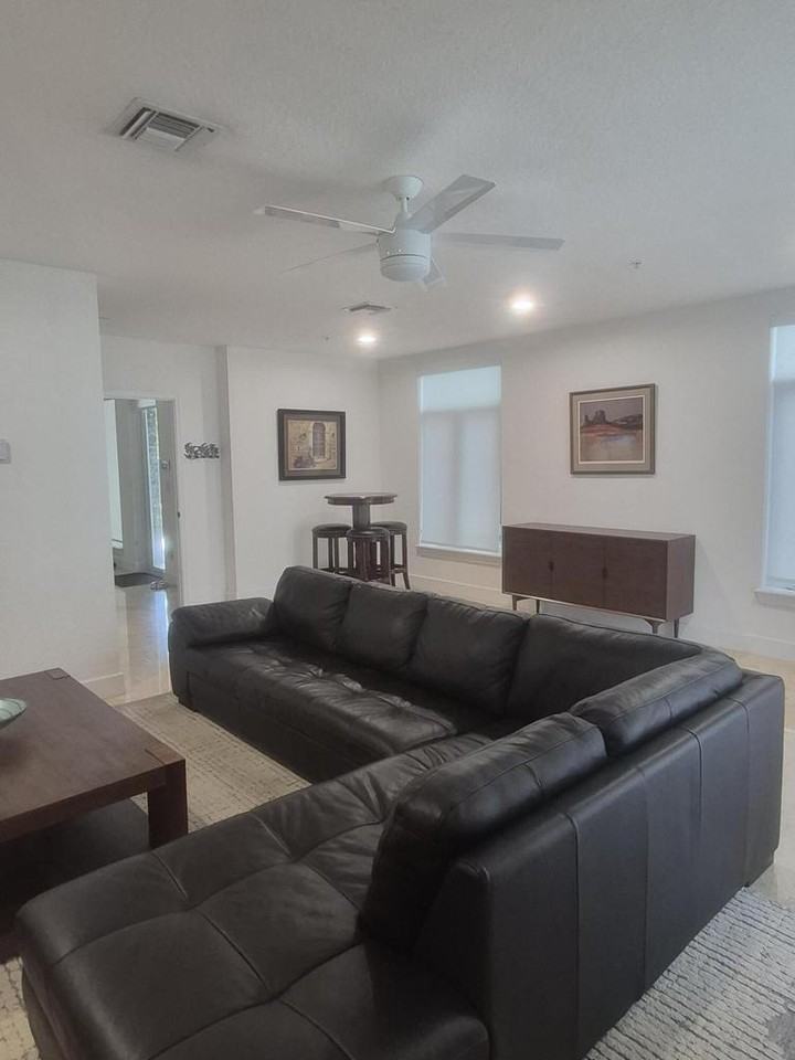 71 Isle Of Venice Dr #71 - Photo 5 of 21