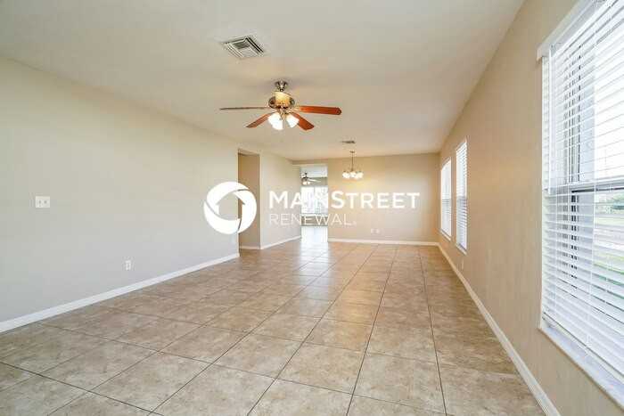 2834 Nw Embers Ter - Photo 2 of 16