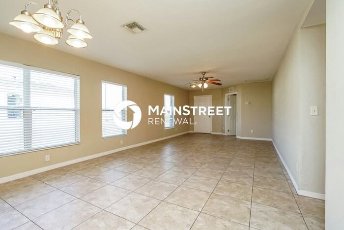 2834 Nw Embers Ter - Photo 3 of 16