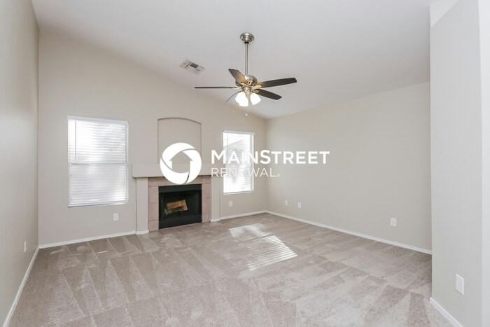 9547 E Impala Ave - Photo 5 of 17