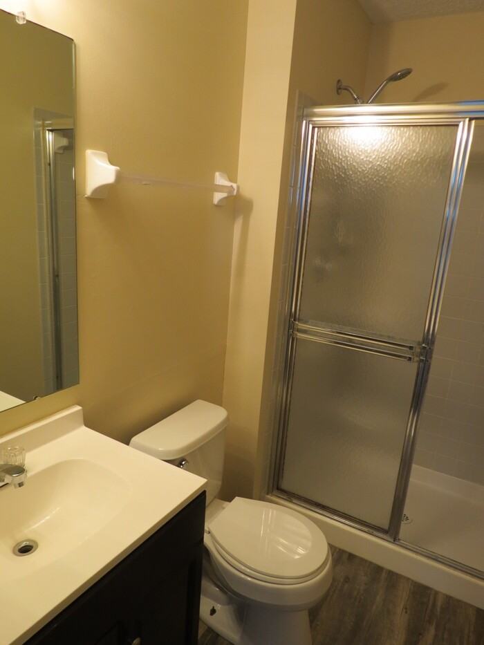857 Radbourne Dr - Photo 7 of 20