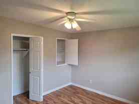 205 Queensland Dr Se - Photo 1 of 1