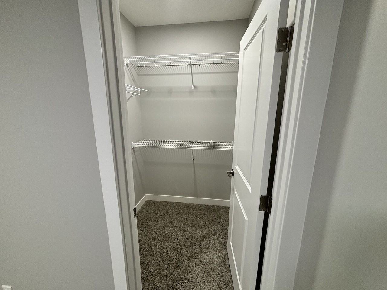 178 Haskayne Dr Nw - Photo 3 of 15
