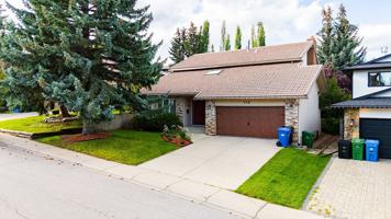 featured image of 115 Edgehill Crt Nw