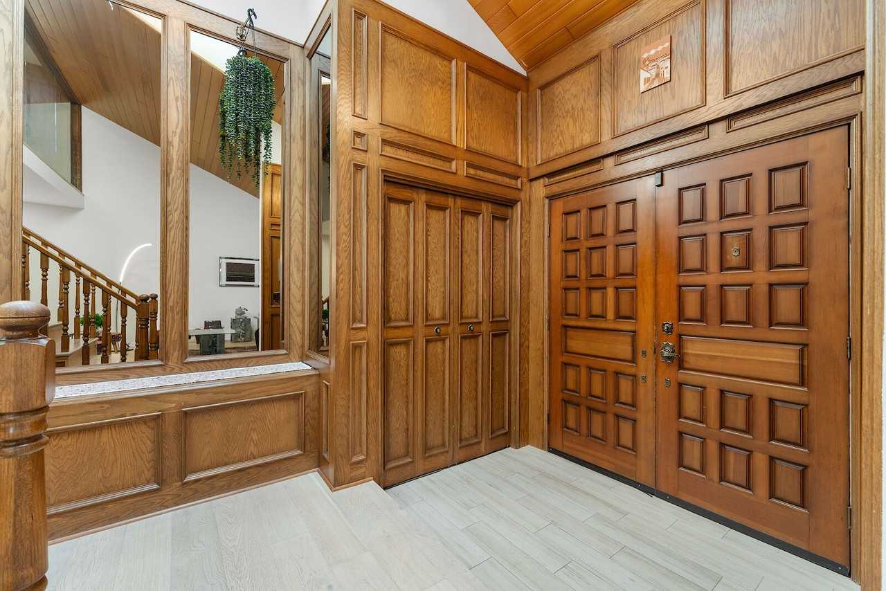 115 Edgehill Crt Nw - Photo 5 of 50