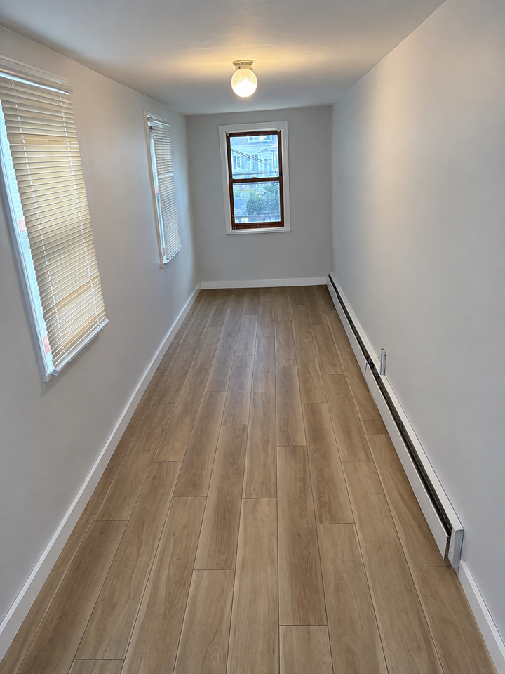 61 Bates Ave #61 - Photo 4 of 16