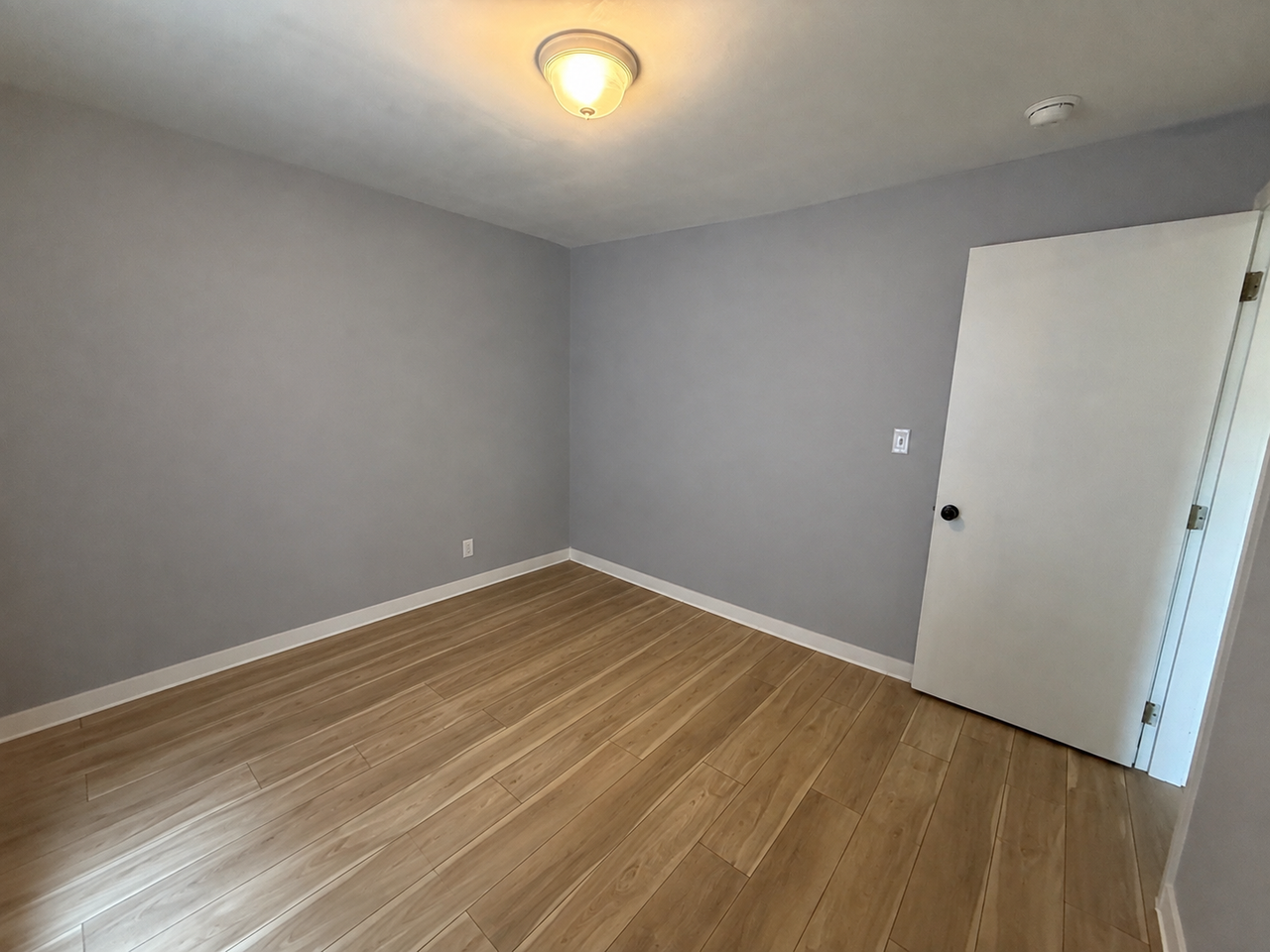 61 Bates Ave #61 - Photo 7 of 16